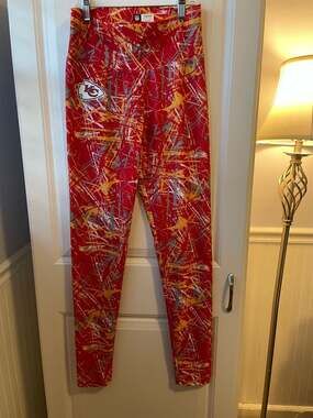Zubaz NFL Kansas City Chiefs Women's Red Splash Print Leggings